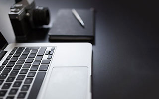 4场3红引爆更衣室！切尔西诡异魔咒持续蔓延，主帅1举动激怒全队